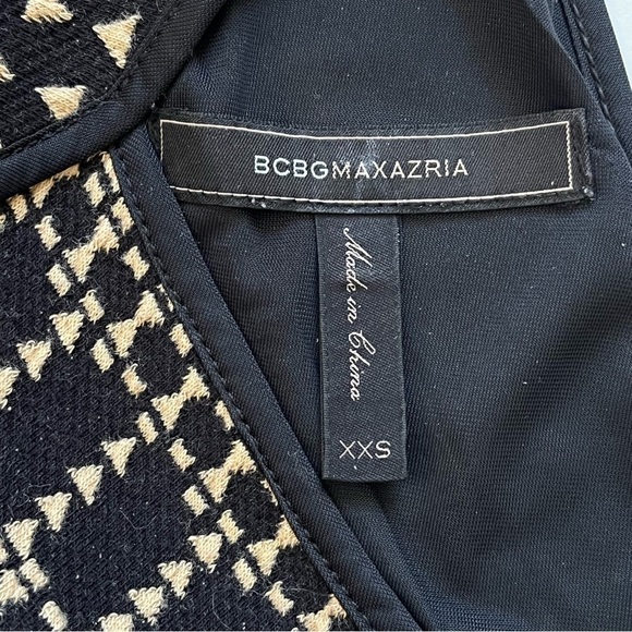 BCBGMaxAzria Bodycon Pyramid Jacquard Sheath Dress XS Black and Tan - Picture 5 of 8